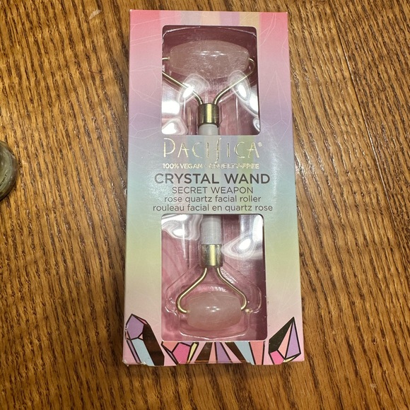 Pacifica Crystal Wand Rose Quartz Facial Roller New In Box - Picture 5 of 5